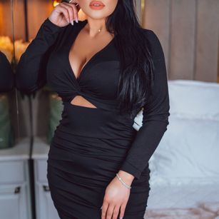 Model - LeahAllen fetish