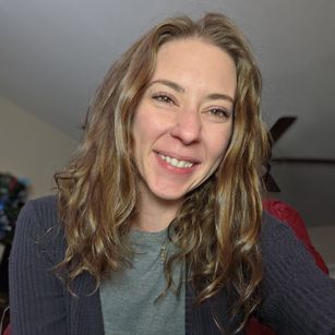 Model - curlycheergrl petite