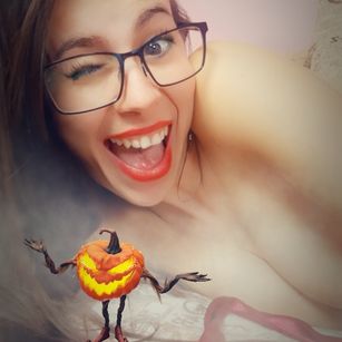 Model - Kitty Deepthroat