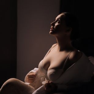 Model - JeanieCat browneyes