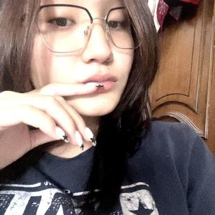 Model - KimmiBoom cutie