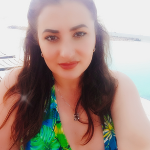 Model - MargotKehlani cute