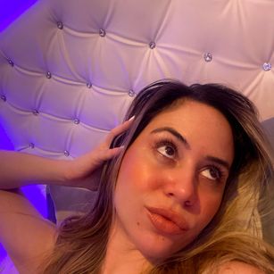 Model - Heidy Kung roleplay