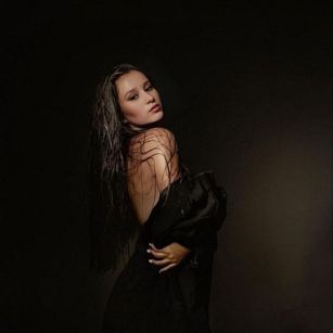 Model - Malinka23 Prettygirl