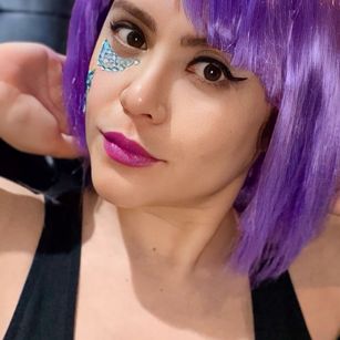 Model - Beth_Elisa polite