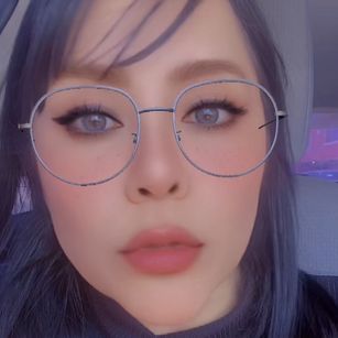 Model - Beth_Elisa cute