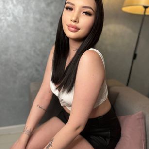 Model - mia_yumeko lovense