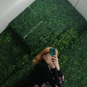 Model - LucyGoldi sph