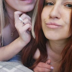 Model - HotSpice porn