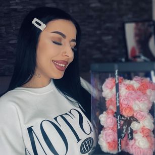 Model - Sophie dominatrix