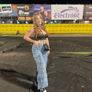 Model - HannaCutte blowjob