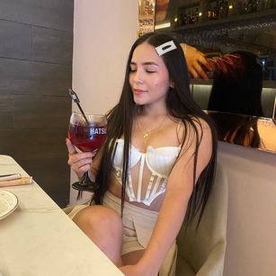 Model - Manelyks dildo