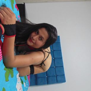 Model - LunaRosse Tendergirl