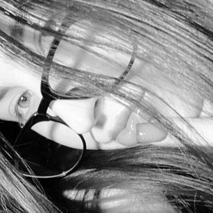 Model - Emilia heels