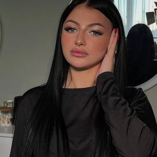 Model - bella_bagira anal