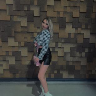 Model - ArianaSparkle new