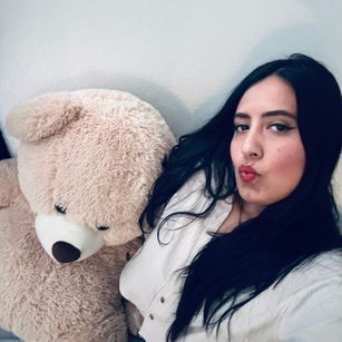 Model - Vanesa Holmes dulce