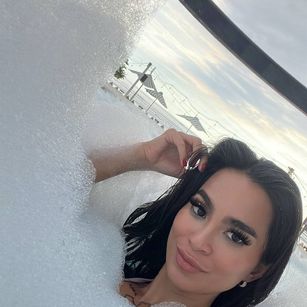 Model - Goddess Lilith domina