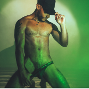 Model - brucenixon monstercock