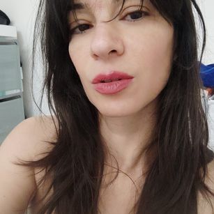 Model - Sarah Silver mistress