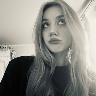 Model - Eva pantyhose