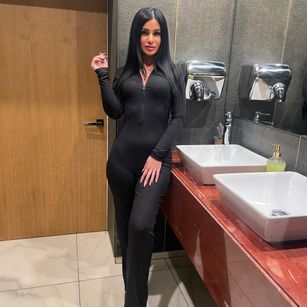 Model - AbbeyAsh cei