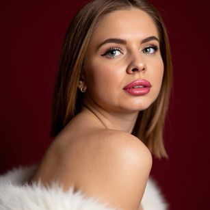 Model - LizaDeMoon feet