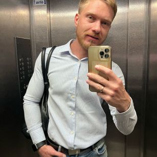 Model - Steve jerkoff