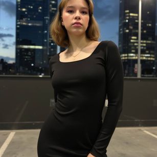 Model - Anna_Elfie feet