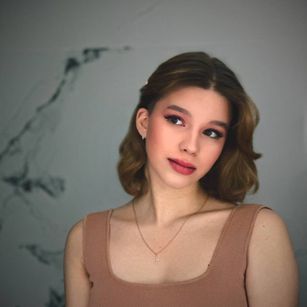 Model - Anna_Elfie mistress