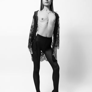 Model - MaceyHeart joi