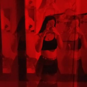 Model - AtheneaAnd Antony sph