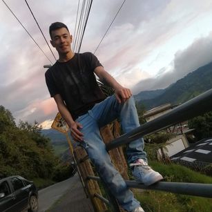 Model - AtheneaAnd Antony webcam