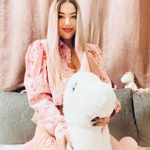 Model - TiffanyCrystal nipples