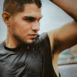 Model - Hello Doctor findom