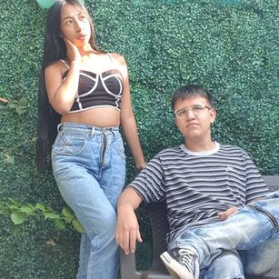 Model - Aron y Alexa ass