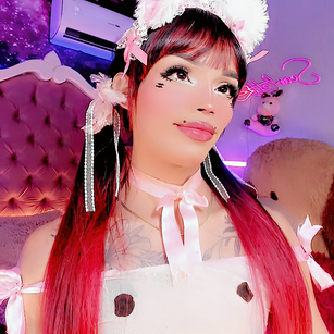 Model - scarlett barbieri bbc