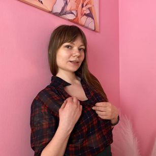 Model - Poly glasses