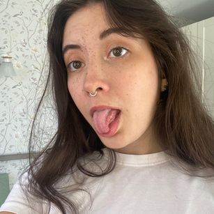 Model - Adeline angel naughty