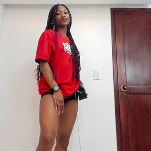 Model - LisaMarcos public