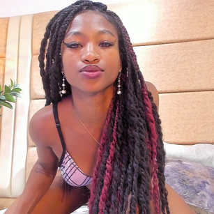 Model - LisaMarcos dildo