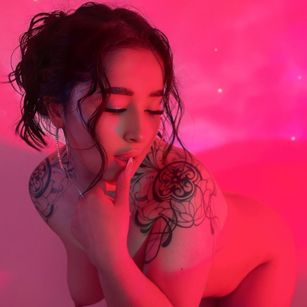 Model - Andre Jones slave