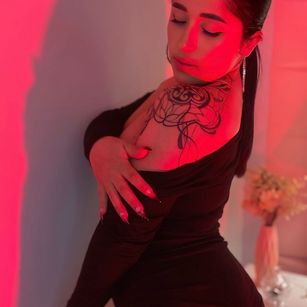 Model - Andre Jones femdom