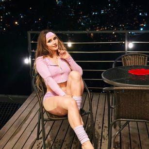 Model - JESSI_MONTES anal