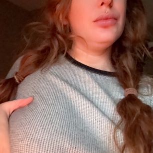 Model - Veronica bigboobs