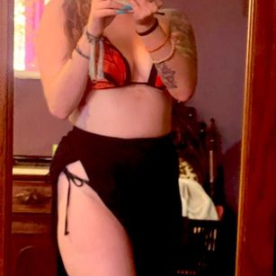 Model - Veronica bigboobs