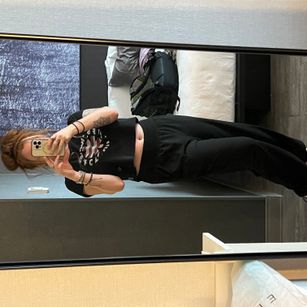 Model - Veronica findom