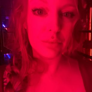 Model - Veronica bigboobs