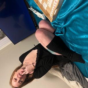 Model - Veronica femdom