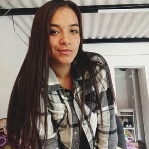 Model - Mia Evanss pussyplay